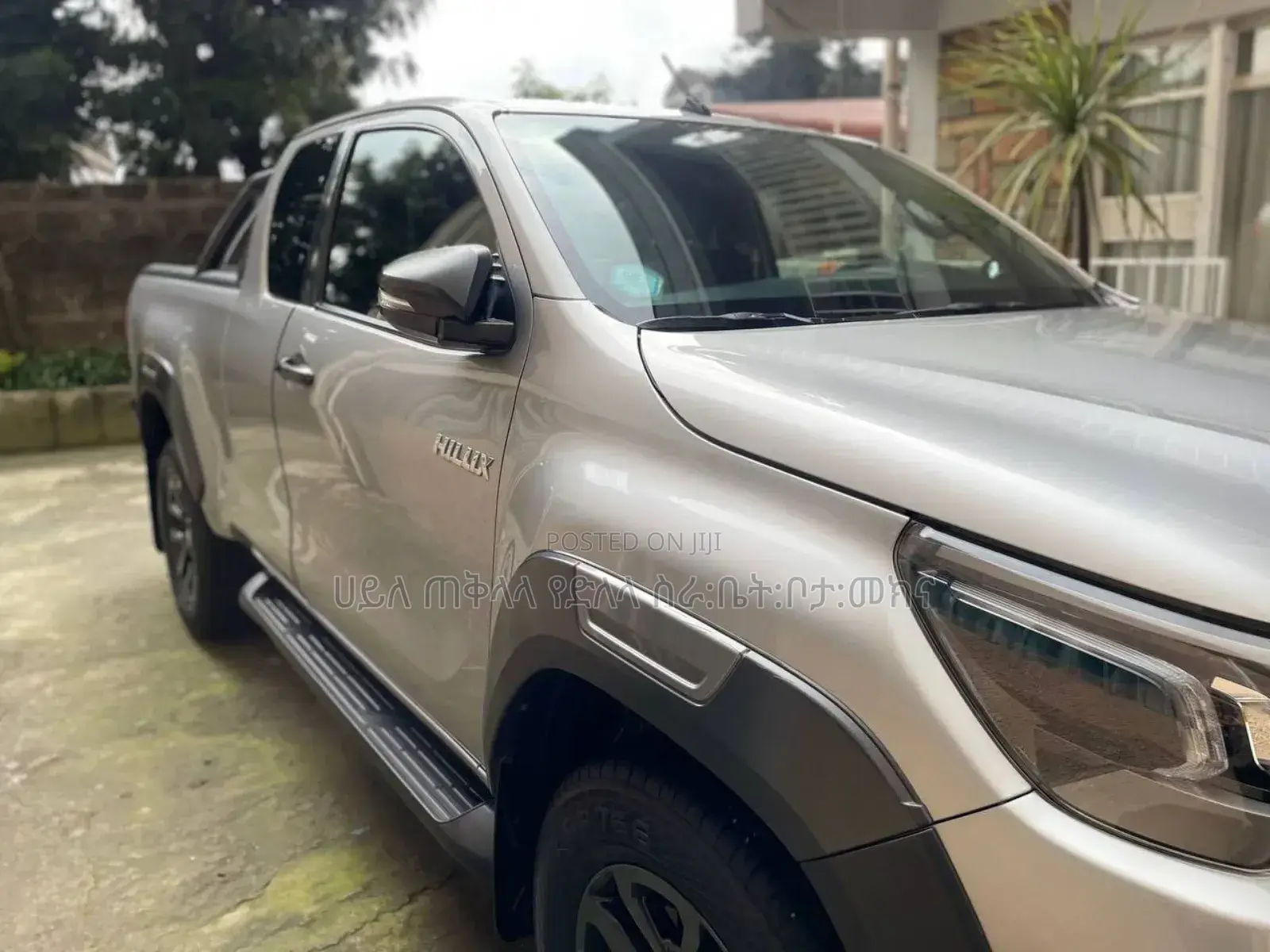 Toyota Hilux 2021 Silver