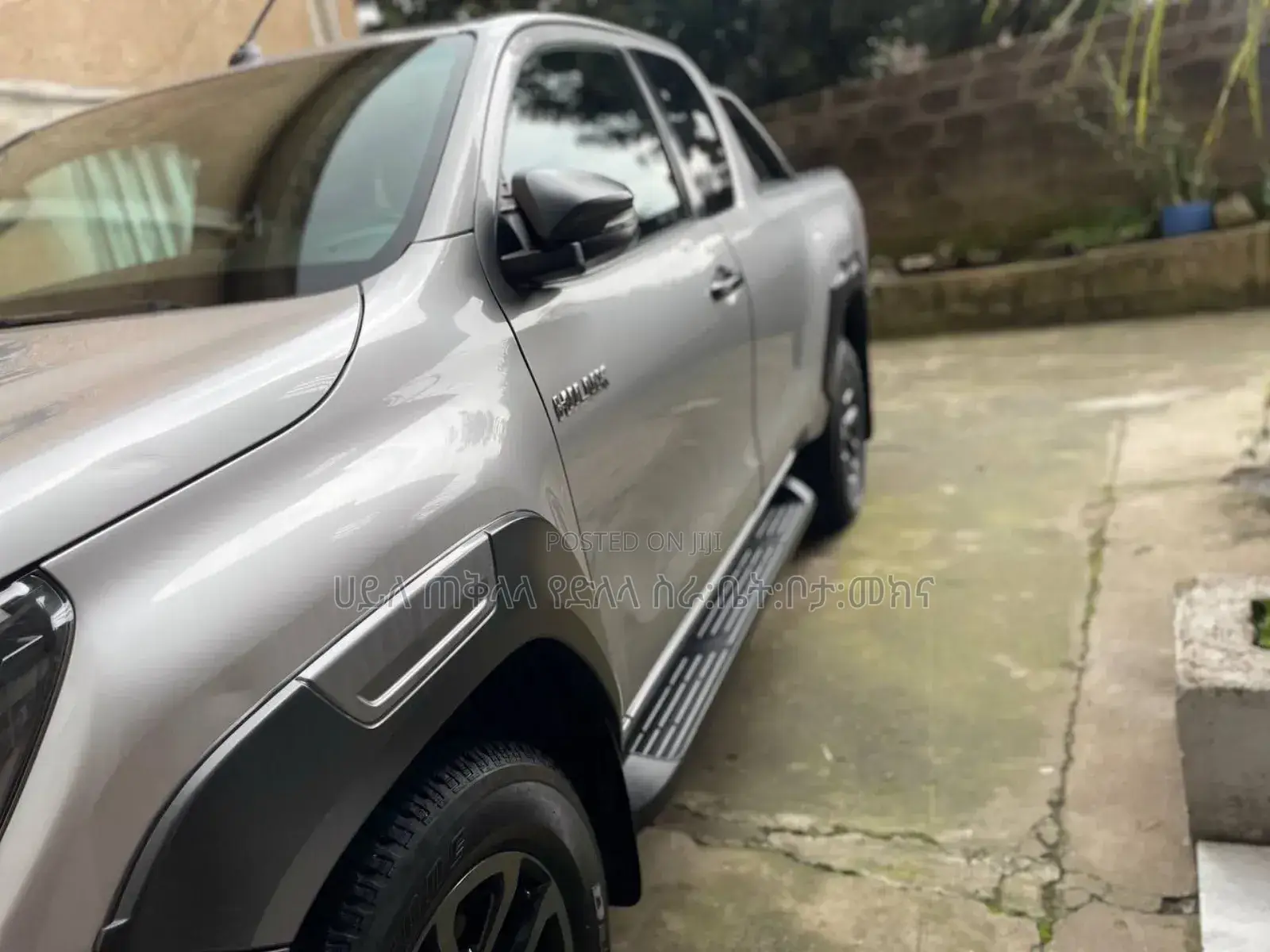 Toyota Hilux 2021 Silver