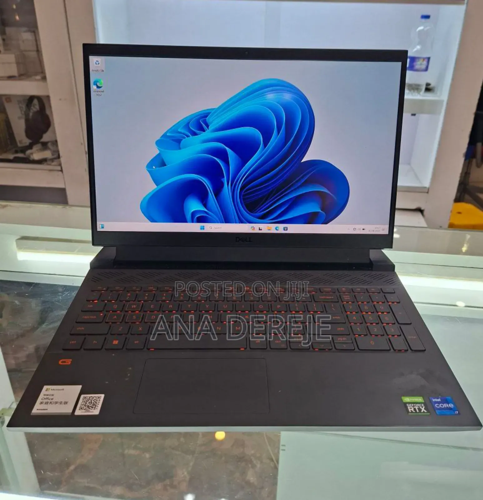 New Laptop Dell G15 5511 16GB Intel Core i7 SSD 1T