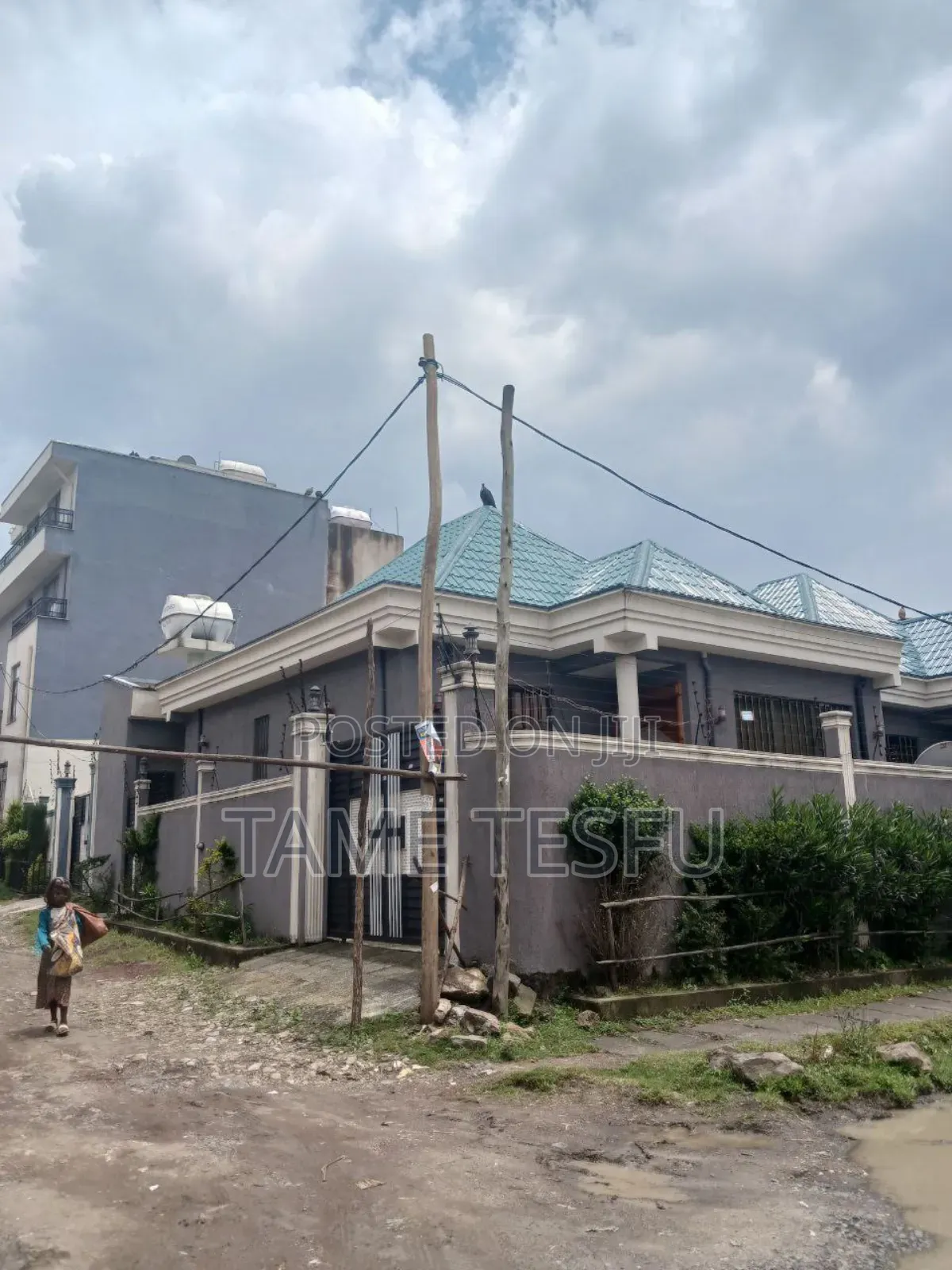 Furnished 3bdrm Villa in ሀያት, Bole for sale