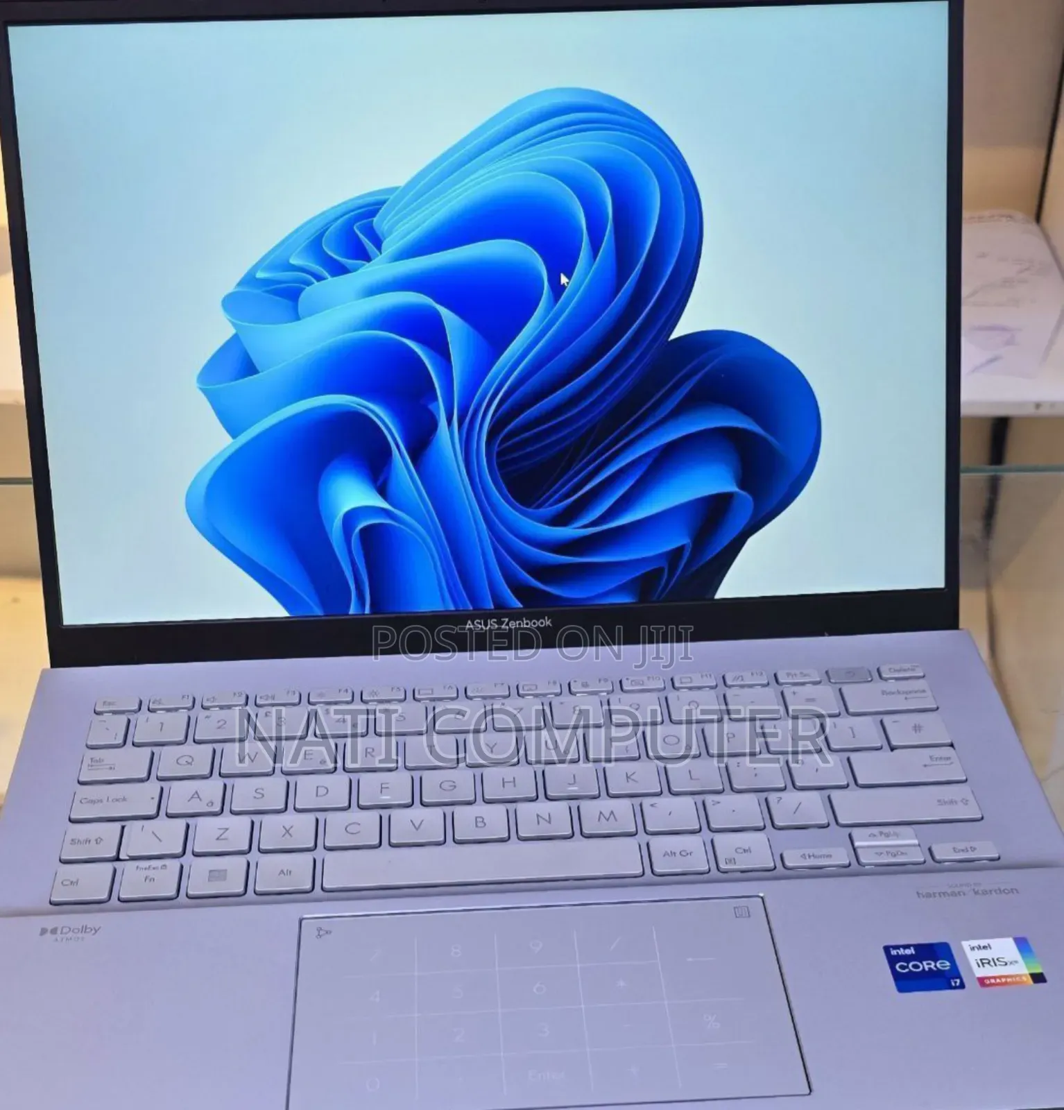 New Laptop Asus ZenBook Flip S UX370UA 16GB Intel Core I7 SSD 512GB