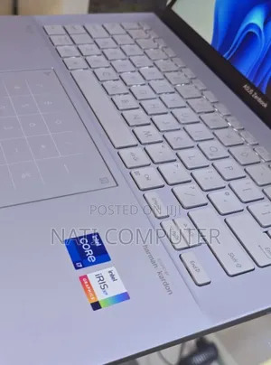 New Laptop Asus ZenBook Flip S UX370UA 16GB Intel Core I7 SSD 512GB