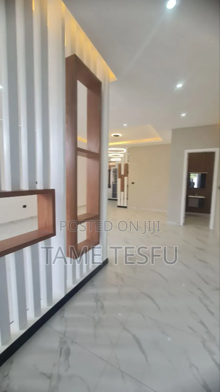 Furnished 5bdrm Villa in ሀያት ዞን, Bole for sale