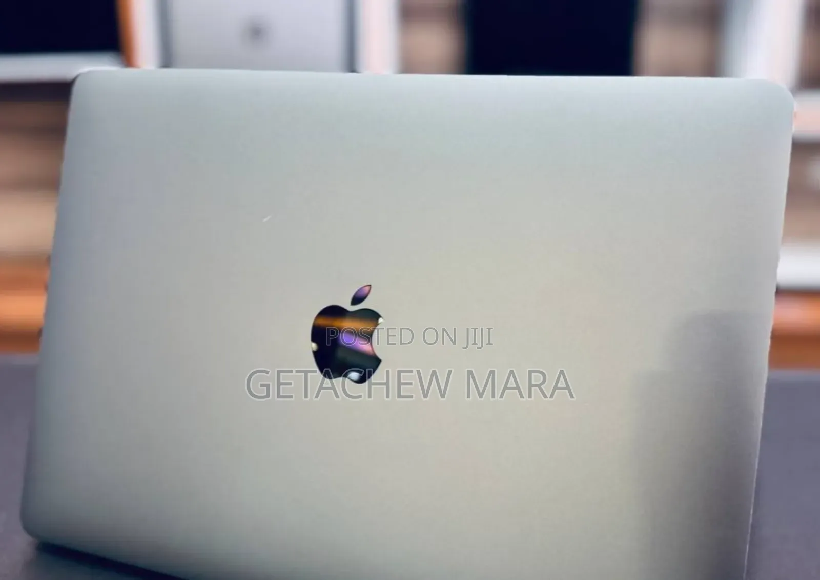 New Laptop Apple MacBook Pro 2017 8GB Intel SSD 512GB