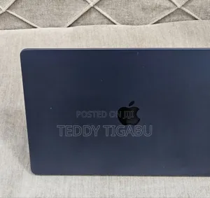 New Laptop Apple MacBook Air 2023 M2 16GB Apple M2 SSD 512GB