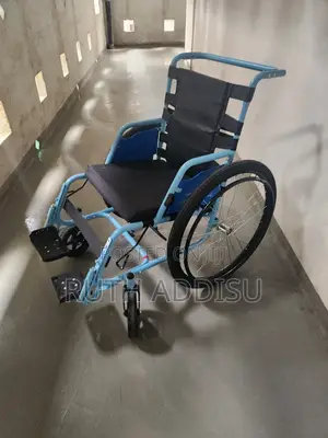 Wheelchair轟隆folfoldable Safe Wheelchair胺你heigh Quality New Wheelchair