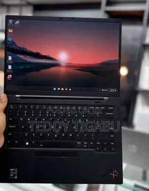 New Laptop Lenovo ThinkPad X1 Carbon 16GB Intel Core I7 SSD 512GB
