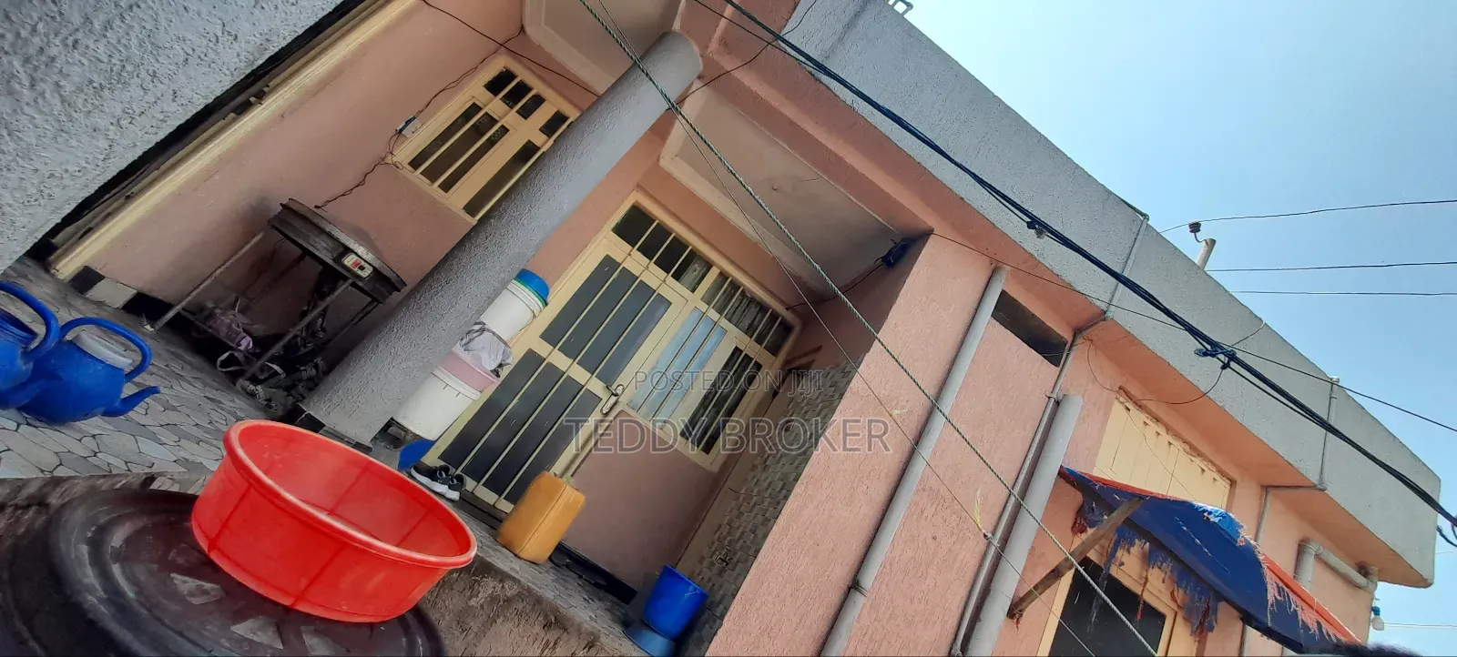 3bdrm House in Haile Garment, Nifas Silk-Lafto for sale