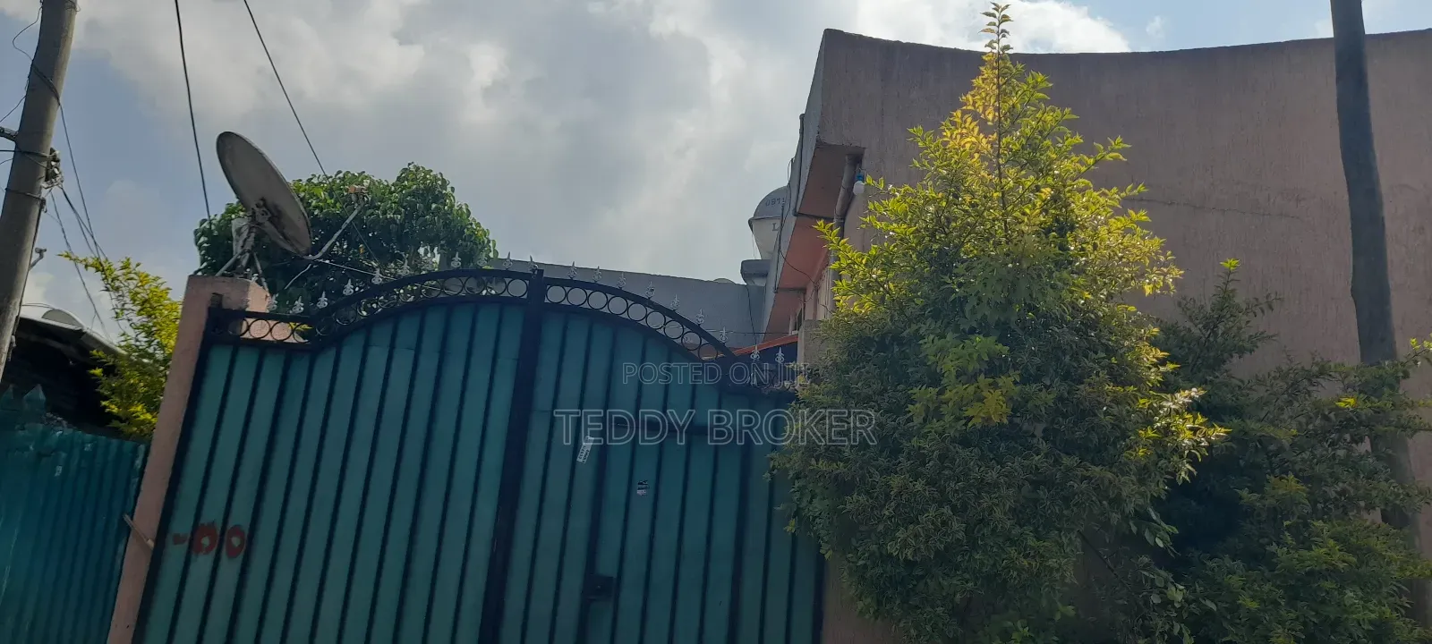 3bdrm House in Haile Garment, Nifas Silk-Lafto for sale