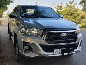 Photo - Toyota Hilux Revo Single Cab Deisel 2.4 RWD 2020 Silver