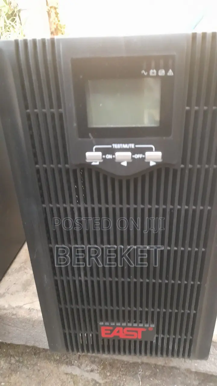 East Ea630 3000va/2700w Power Inverter,12v Dc to 220v Ac Converter