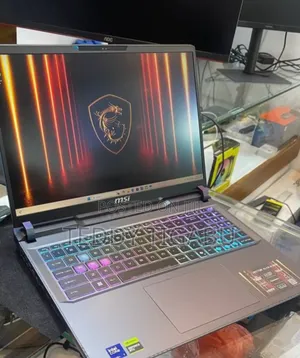New Laptop MSI 16GB Intel Core Ultra 7 SSD 512GB