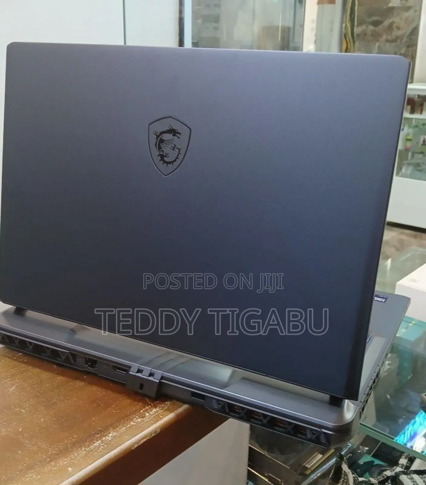 New Laptop MSI 16GB Intel Core Ultra 7 SSD 512GB