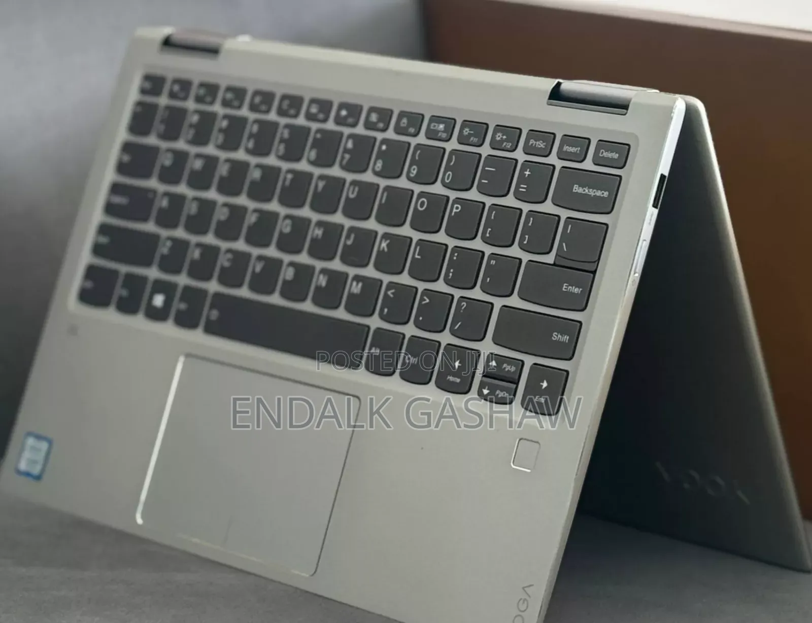 New Laptop Lenovo Yoga 730 8GB Intel Core I5 SSD 512GB