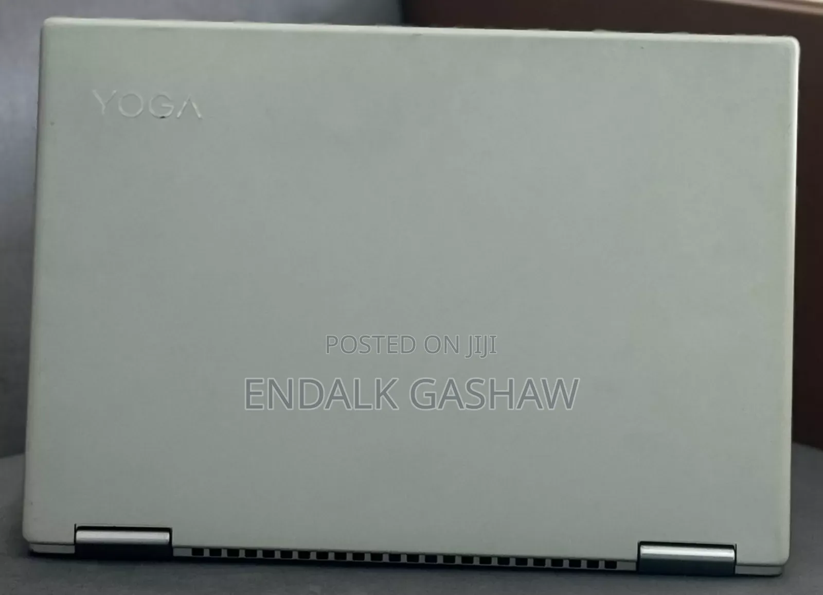 New Laptop Lenovo Yoga 730 8GB Intel Core I5 SSD 512GB