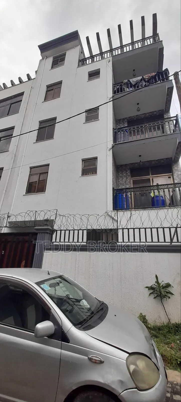 7bdrm House in Haile Garment, Nifas Silk-Lafto for sale