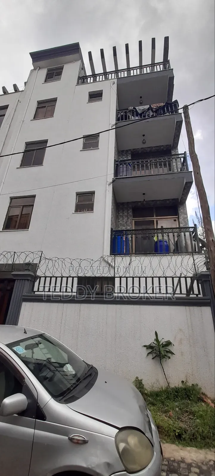 7bdrm House in Haile Garment, Nifas Silk-Lafto for sale