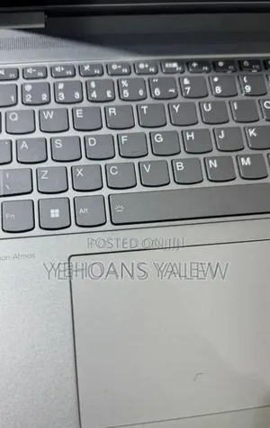 New Laptop Lenovo Yoga 7i 32GB AMD Ryzen 5 SSD 512GB