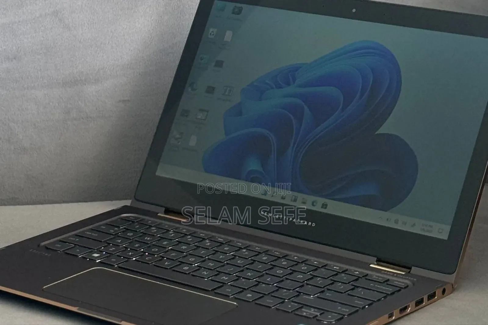 New Laptop HP Spectre X360 8GB Intel Core I7 SSD 512GB