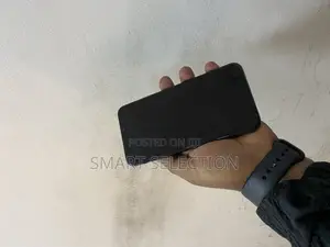 Apple iPhone XS 64 GB Black