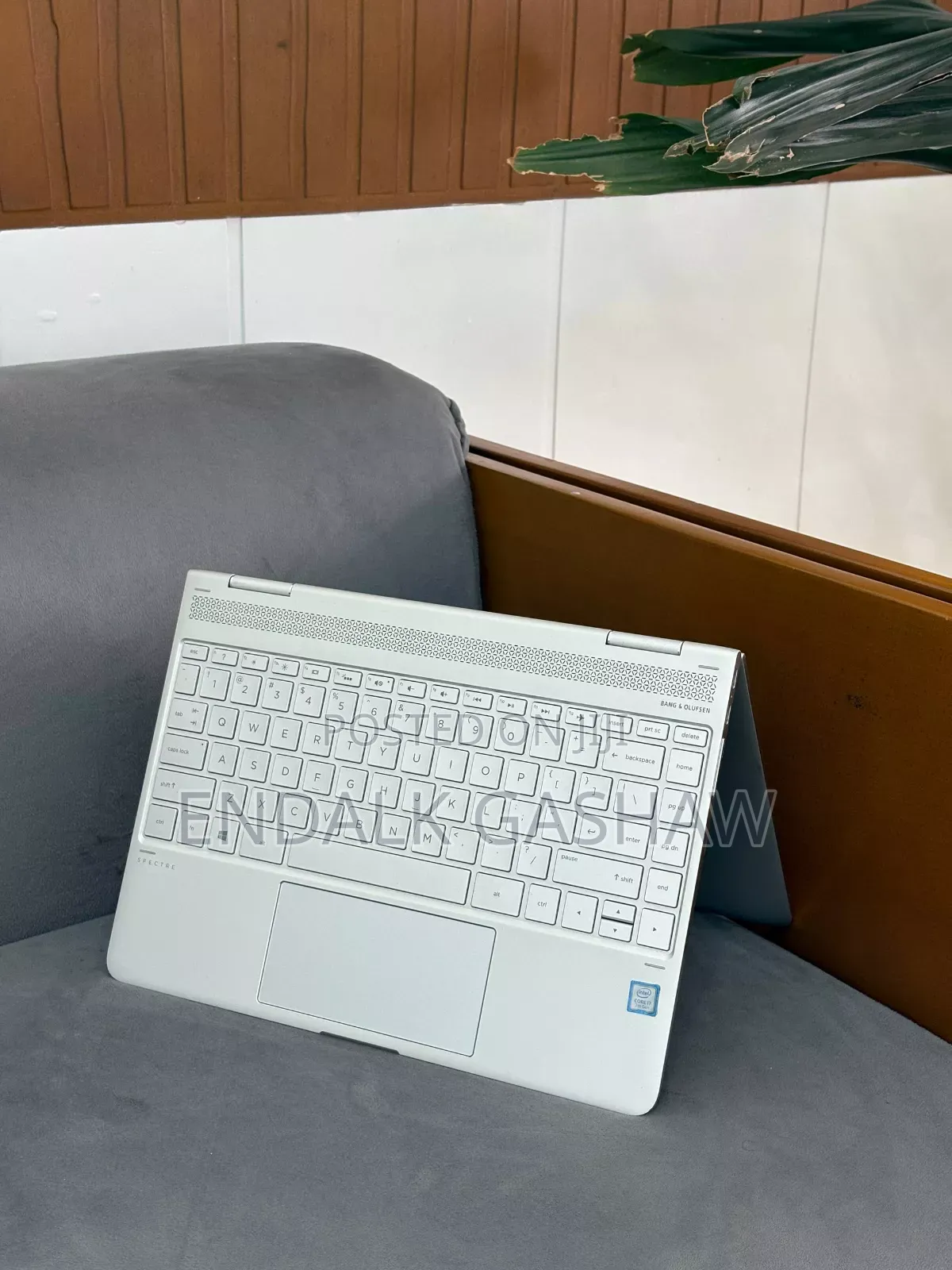 New Laptop HP Spectre 16GB Intel Core I7 SSD 512GB