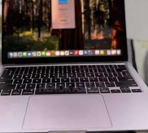Photo - New Laptop Apple MacBook 8GB Apple M2 SSD 256GB