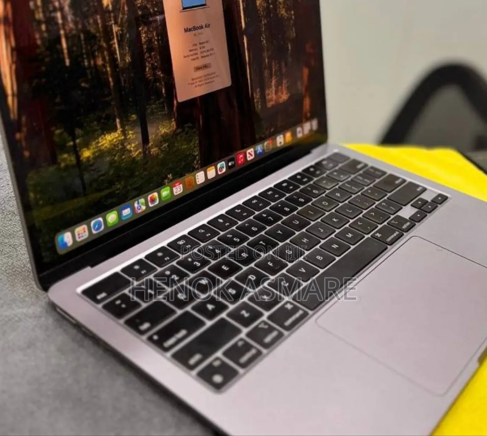 New Laptop Apple MacBook 8GB Apple M2 SSD 256GB