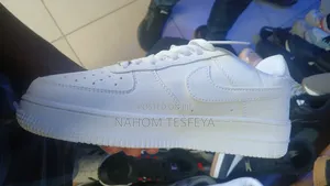 Photo - White Airforce 1