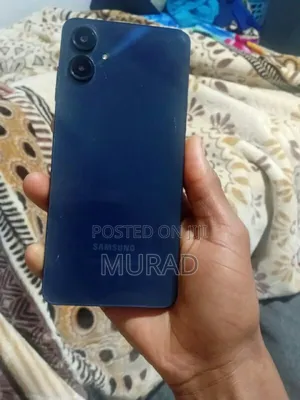 New Samsung Galaxy A06 64 GB Black