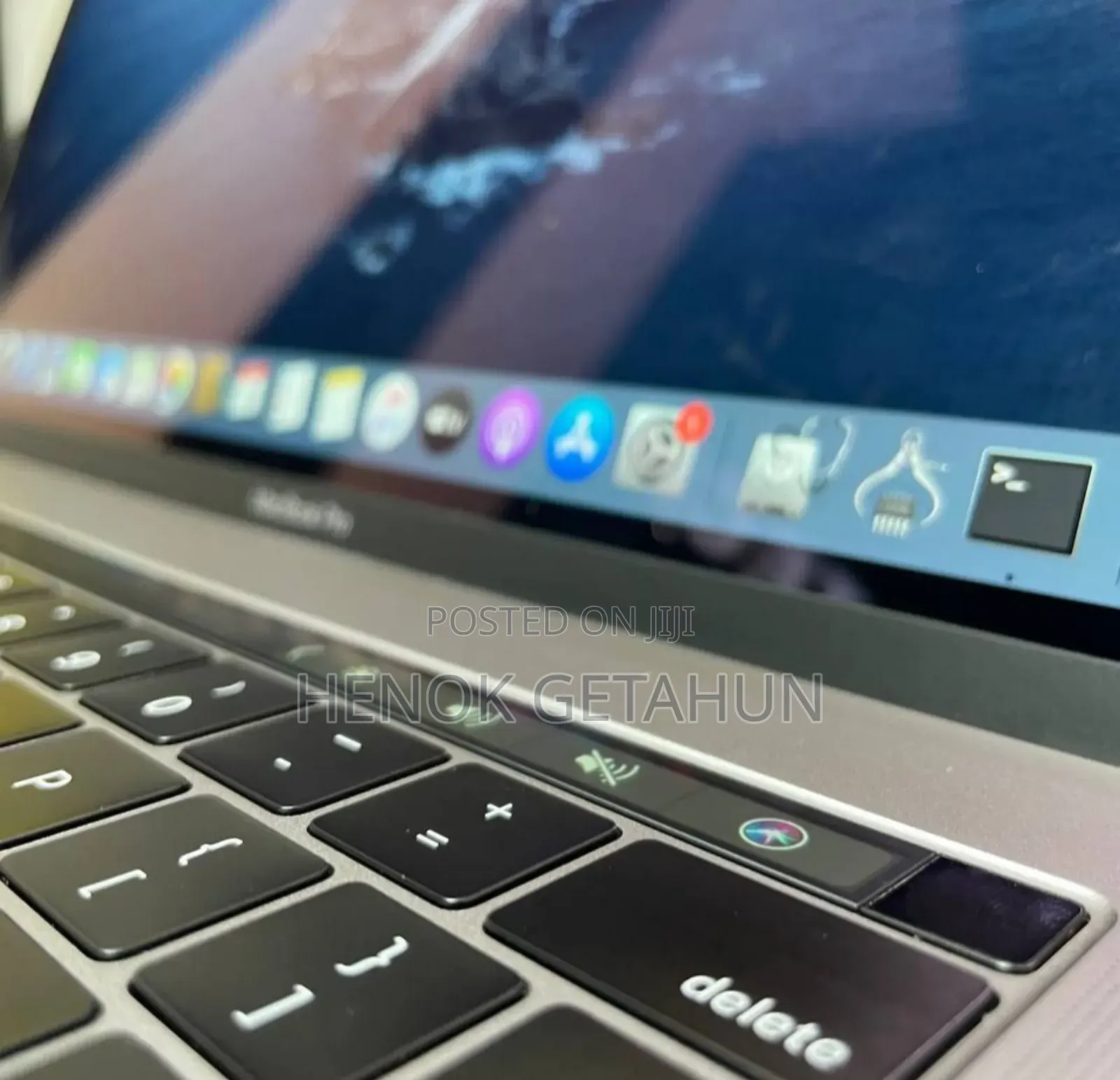 New Laptop Apple MacBook Pro 2019 32GB Intel Core I9 SSD 1T
