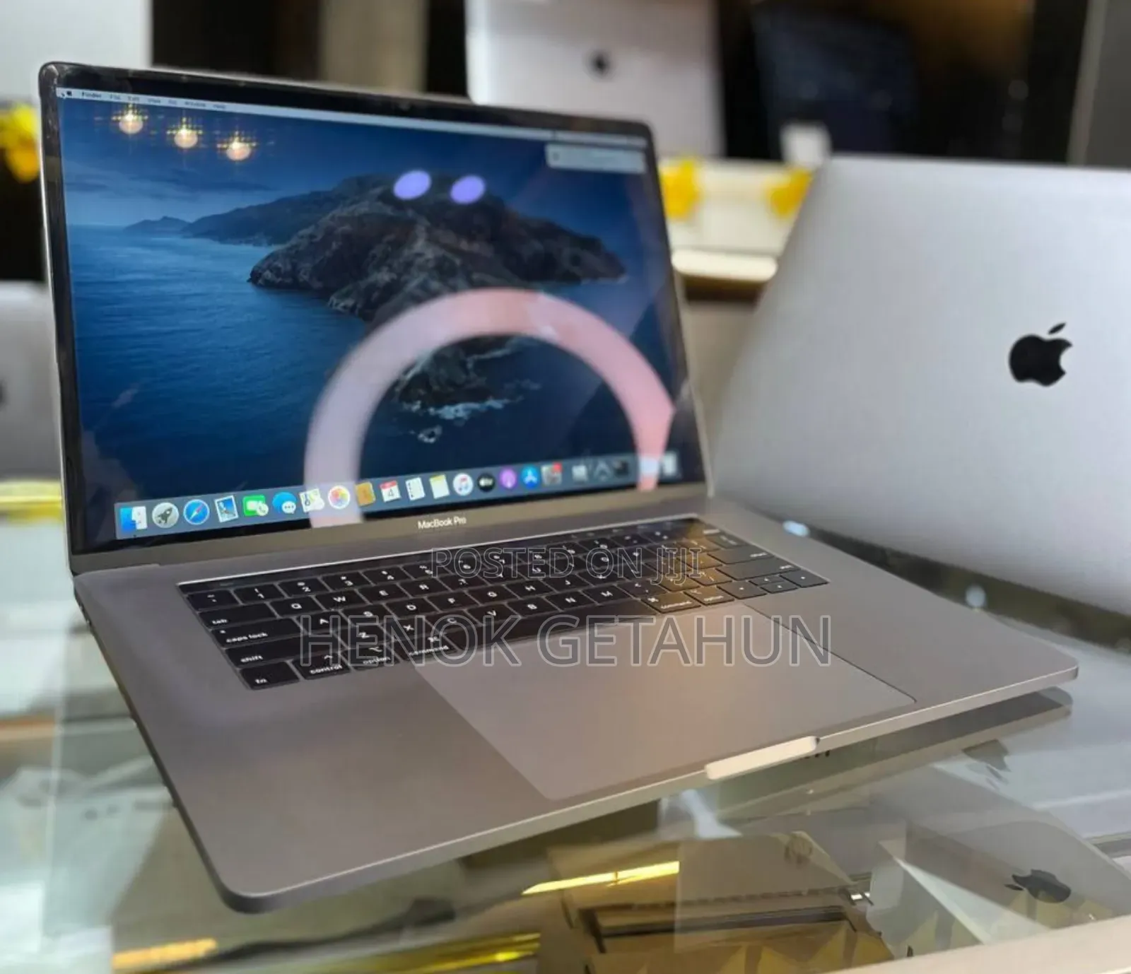 New Laptop Apple MacBook Pro 2019 32GB Intel Core I9 SSD 1T