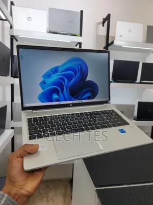 New Laptop HP ProBook 450 G9 8GB Intel Core I5 SSD 1T
