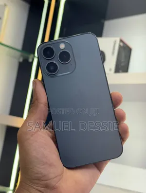 New Apple iPhone 12 Pro Max 256 GB