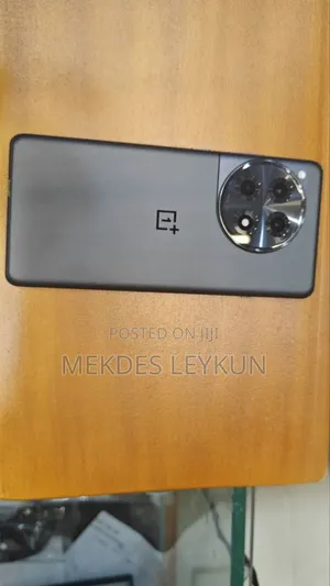 Photo - New OnePlus 12R 256 GB Gray
