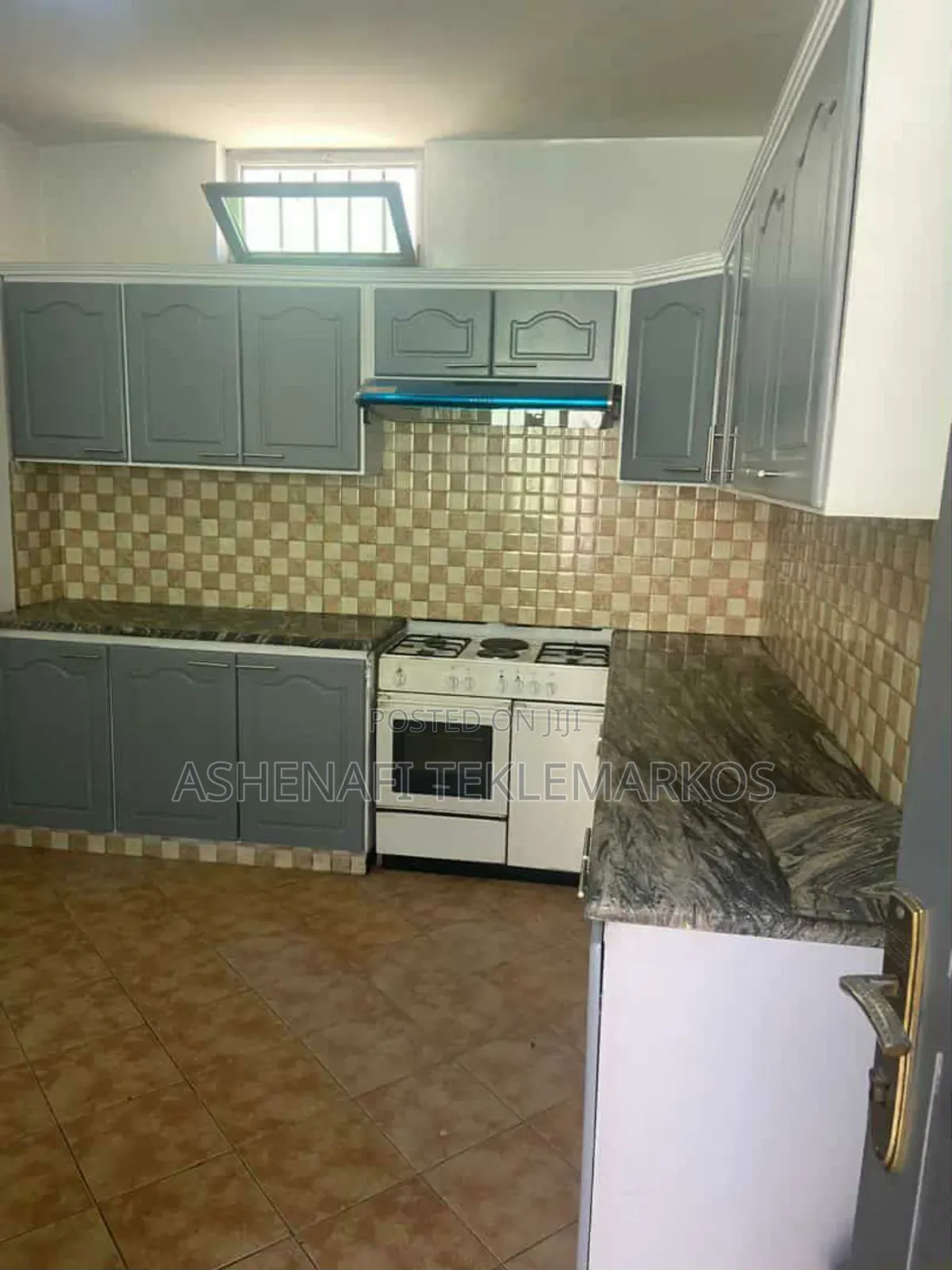 Furnished 6bdrm Duplex in Bole for sale