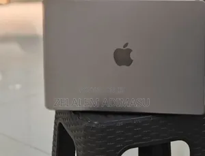 New Laptop Apple MacBook Pro M1 16GB Apple M1 SSD 1T