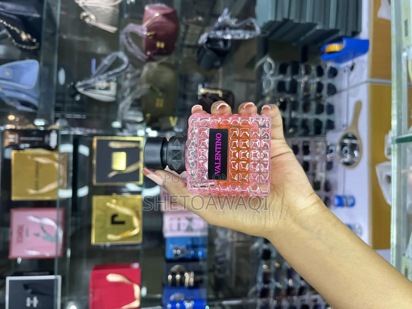 Valentino Donna Born in Roma