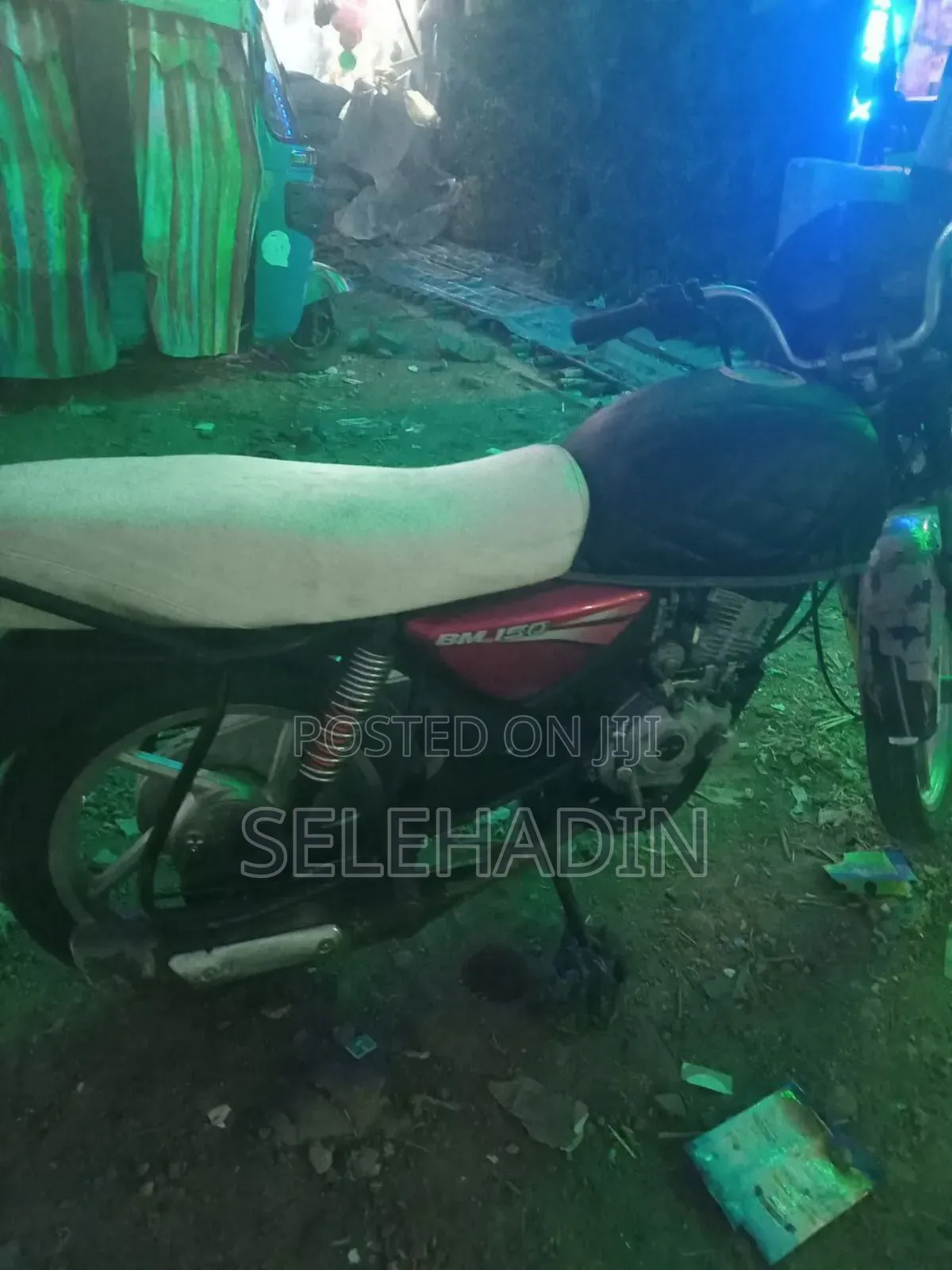 TVS HLX Plus ES 2022 Red