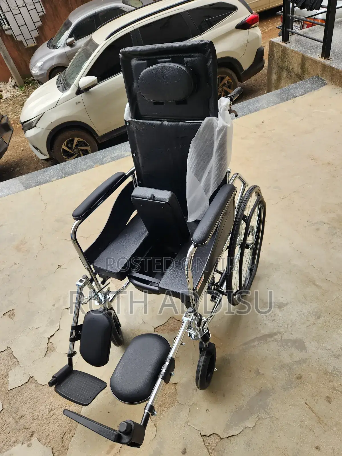 Sleeping Wheelchair宛如commode Medical Almunium Commode Wheelchair New