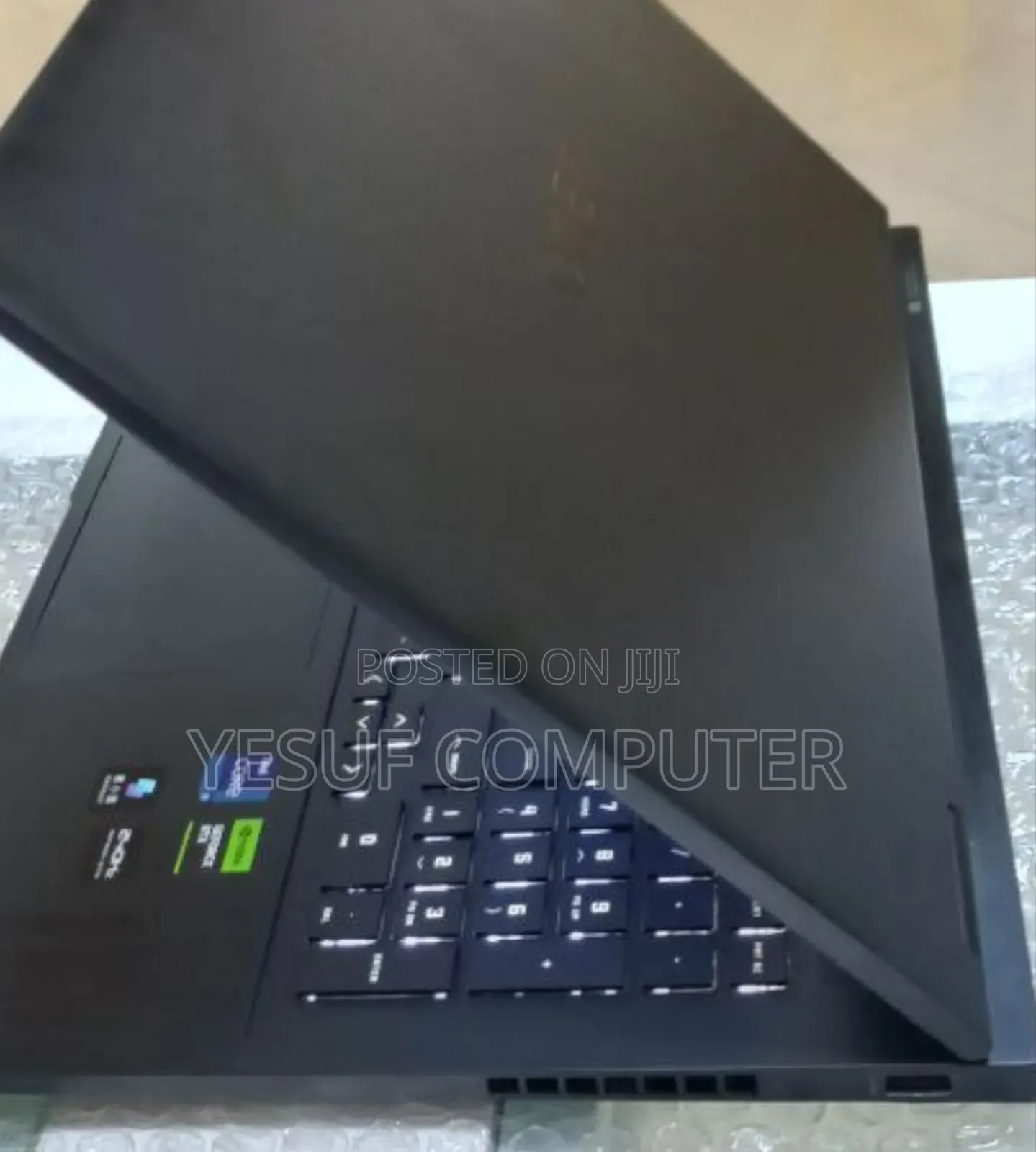 New Laptop HP Omen 15 16GB Intel Core I9 SSD 1T