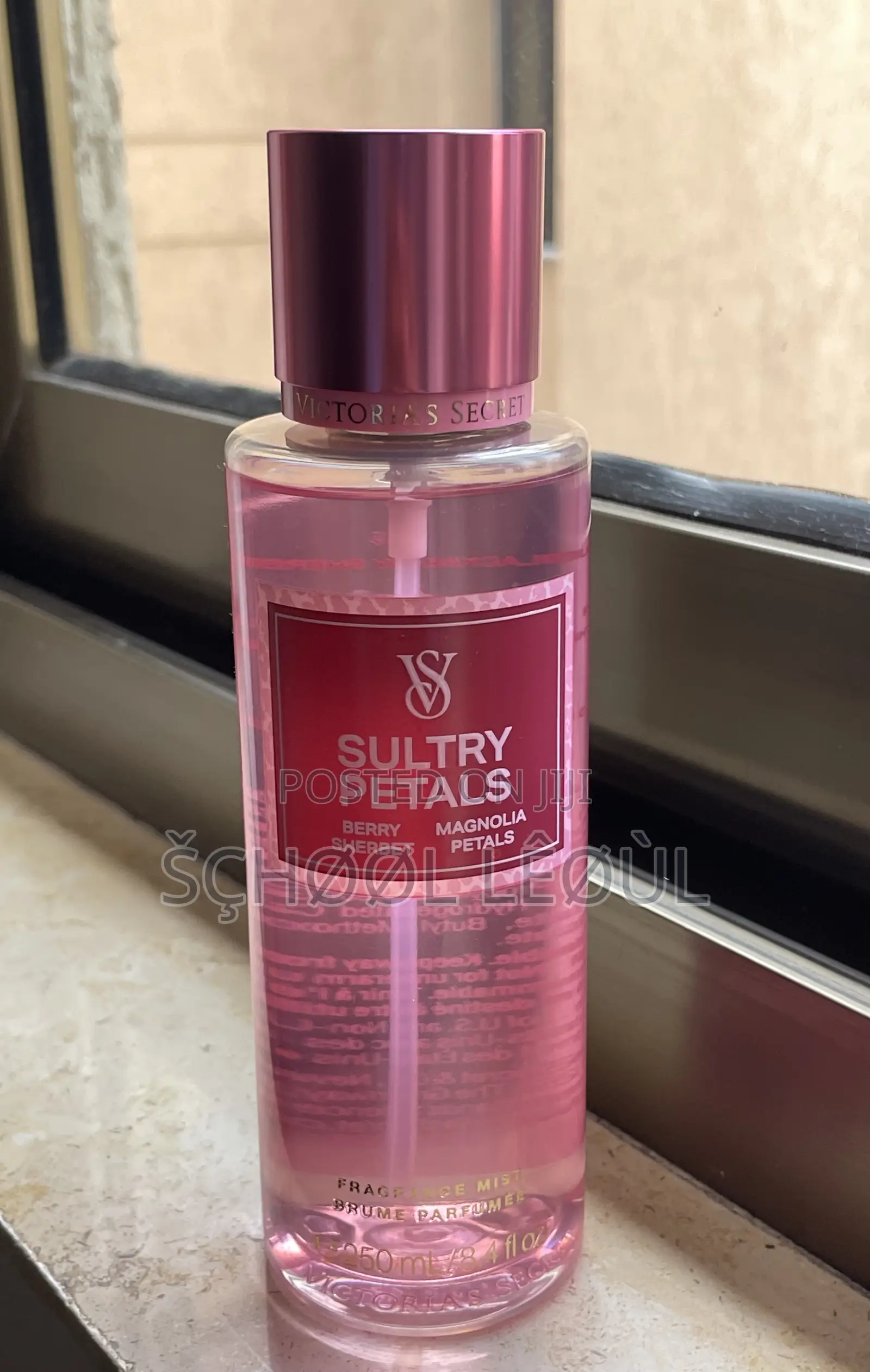 Victoria Secrets From Usa