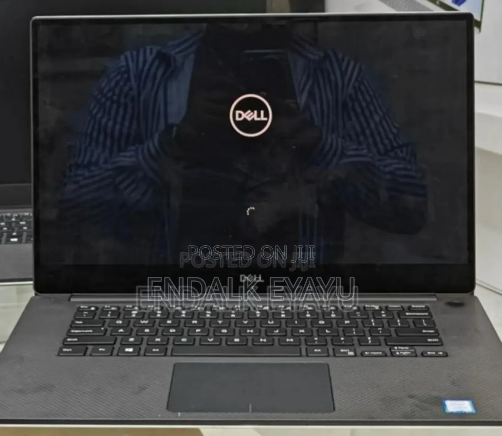 New Laptop Dell XPS 15 16GB Intel Core i7 SSD 512GB