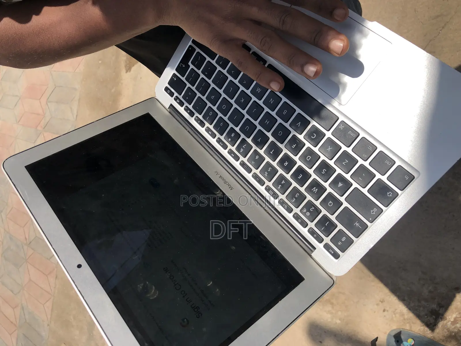 Laptop Apple MacBook Air 4GB Intel Core I5 SSD 128GB