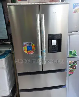 Photo - West 2-Drawer + 2-Door Refrigerator With Water Dispenser