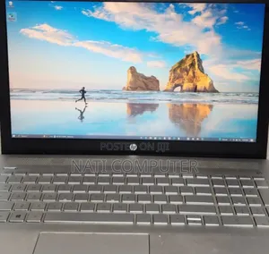 New Laptop HP Envy X360 8GB Intel Core I5 SSD 1T
