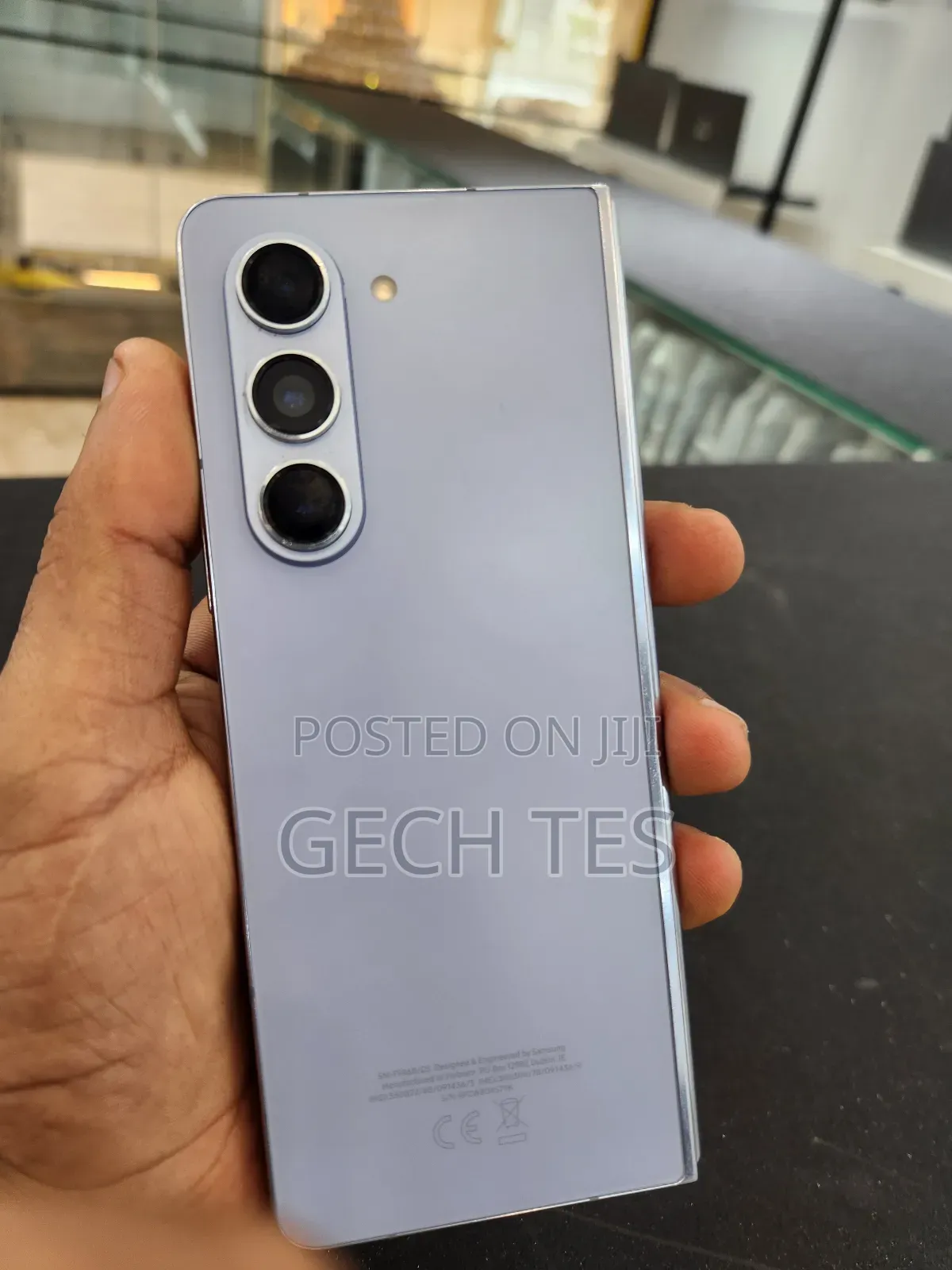 New Samsung Z 16 GB Blue