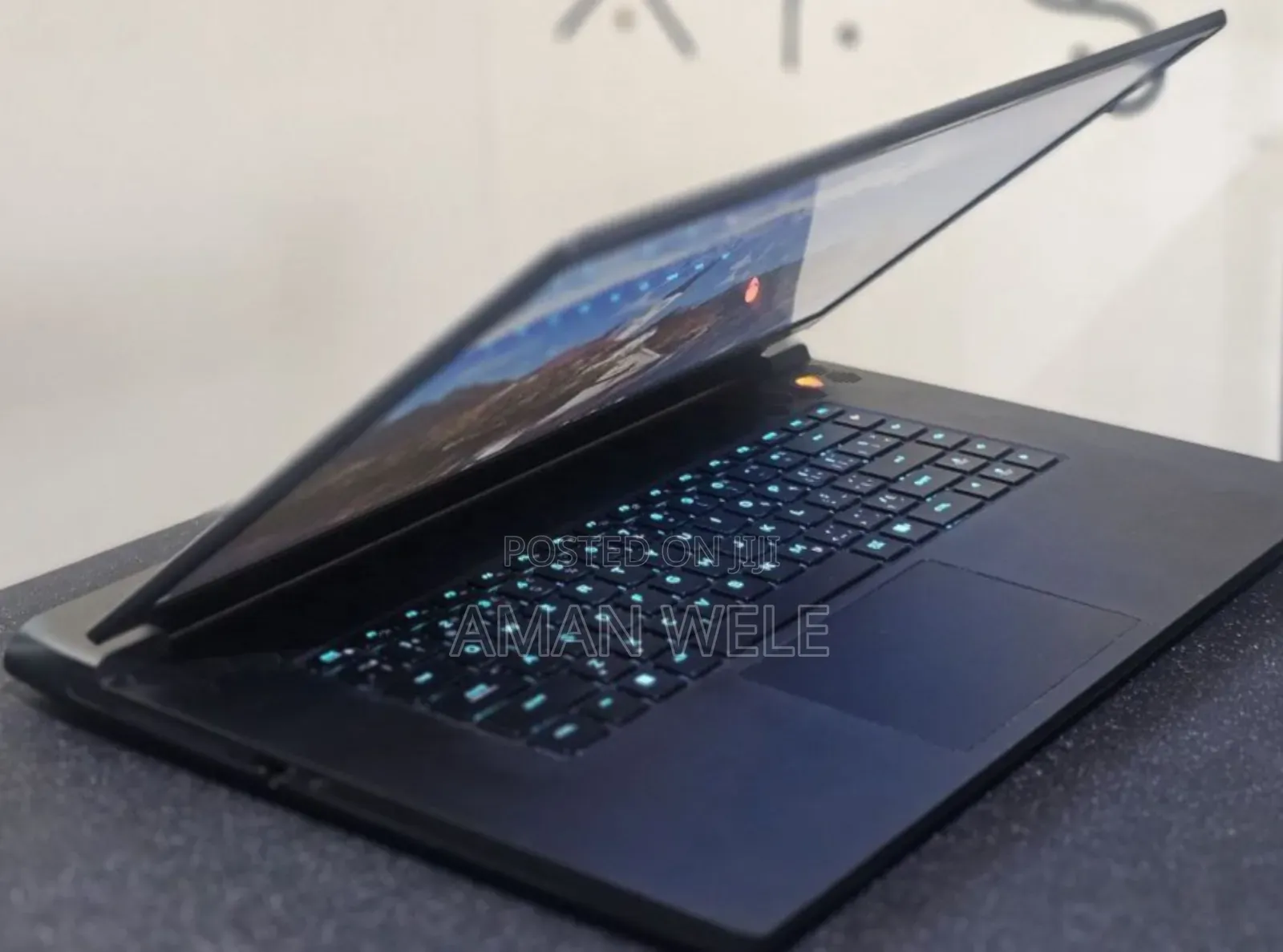 New Laptop Dell Alienware 17 16GB AMD Ryzen 7 SSD 1T