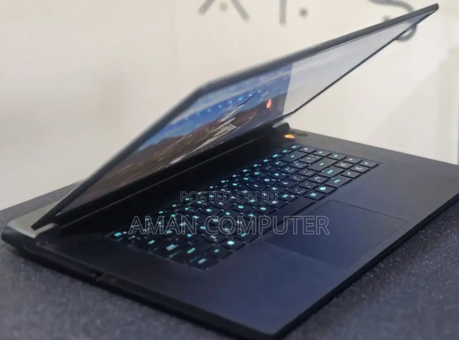 New Laptop Dell Alienware 17 16GB AMD Ryzen 7 SSD 1T