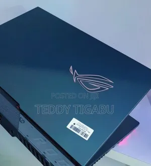 Photo - New Laptop Asus ROG Strix G15 16GB AMD Ryzen 9 SSD 1T