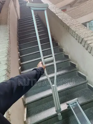 Crutches Basic Bilateral客戶crutches Medical廟宇almunium Crutches Safe